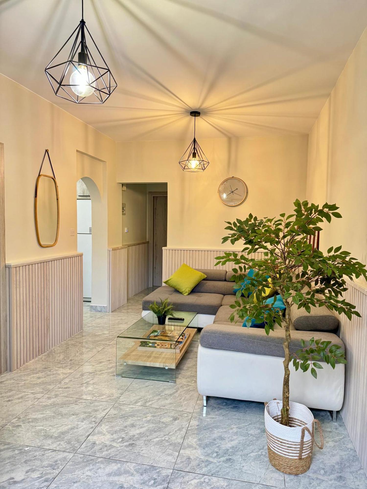 Апартаменты Dub House Пафос Экстерьер фото